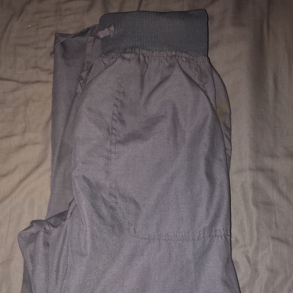 Denice gray scrub pants